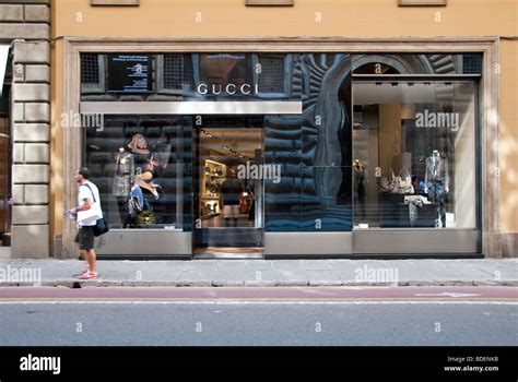 gucci firenze negozio via tornabuoni